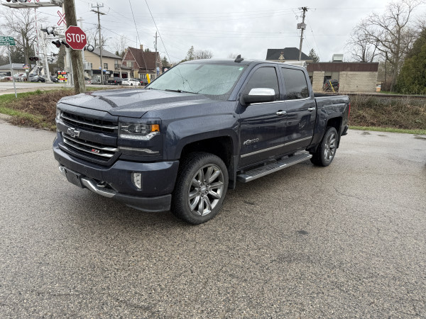 BLUE 2018 Chevrolet SILVERADO